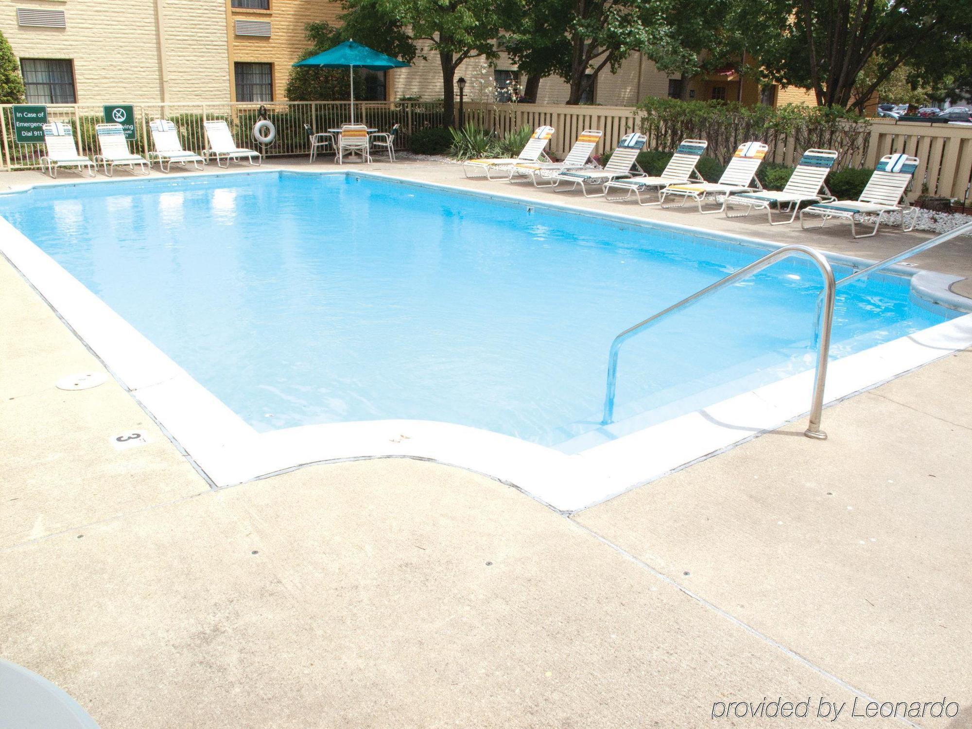 La Quinta Inn Chicago Oakbrook Terrace Exteriör bild