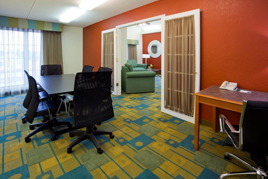 La Quinta Inn Chicago Oakbrook Terrace Exteriör bild