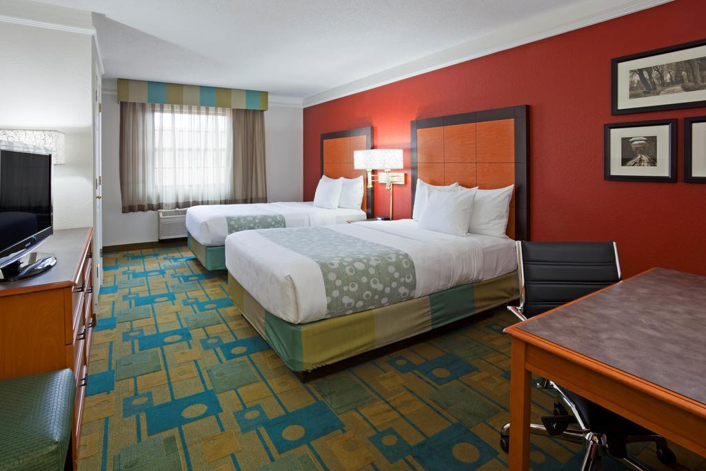 La Quinta Inn Chicago Oakbrook Terrace Exteriör bild